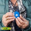 wuzzi-alert-persoonsalarm-knop-mobiel-pebbles-blauw10